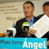 Público: «El alcalde de Mijas (PP) llama «pederasta» a Almodóvar por criticar la política cultural del Gobierno»