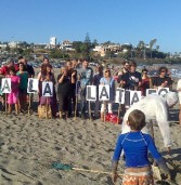 Acción en La Cala contra la Plataforma de gas y petróleo frente a la costa miheña